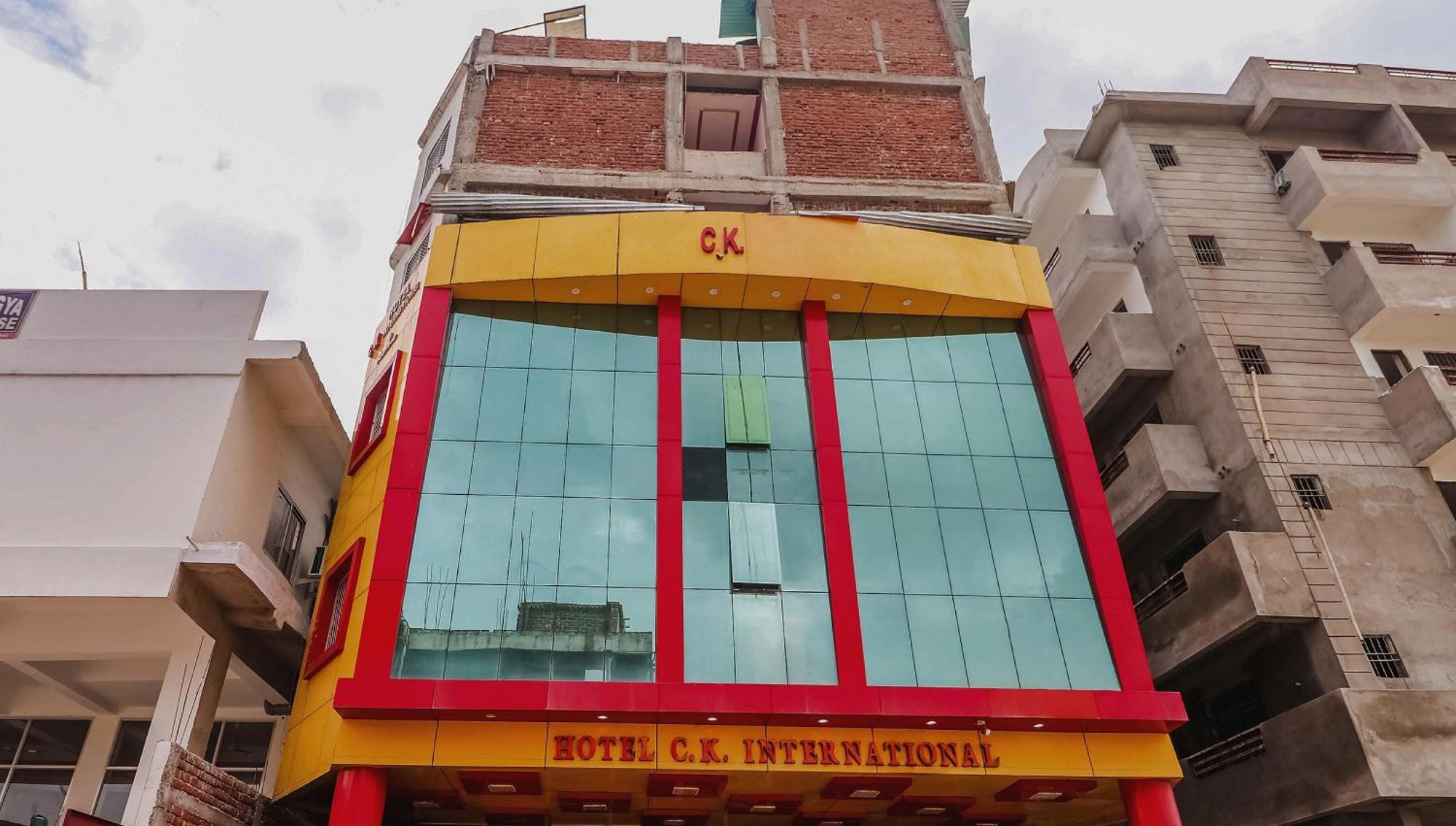 Hotel O C K International Bodh Gaya Exterior photo