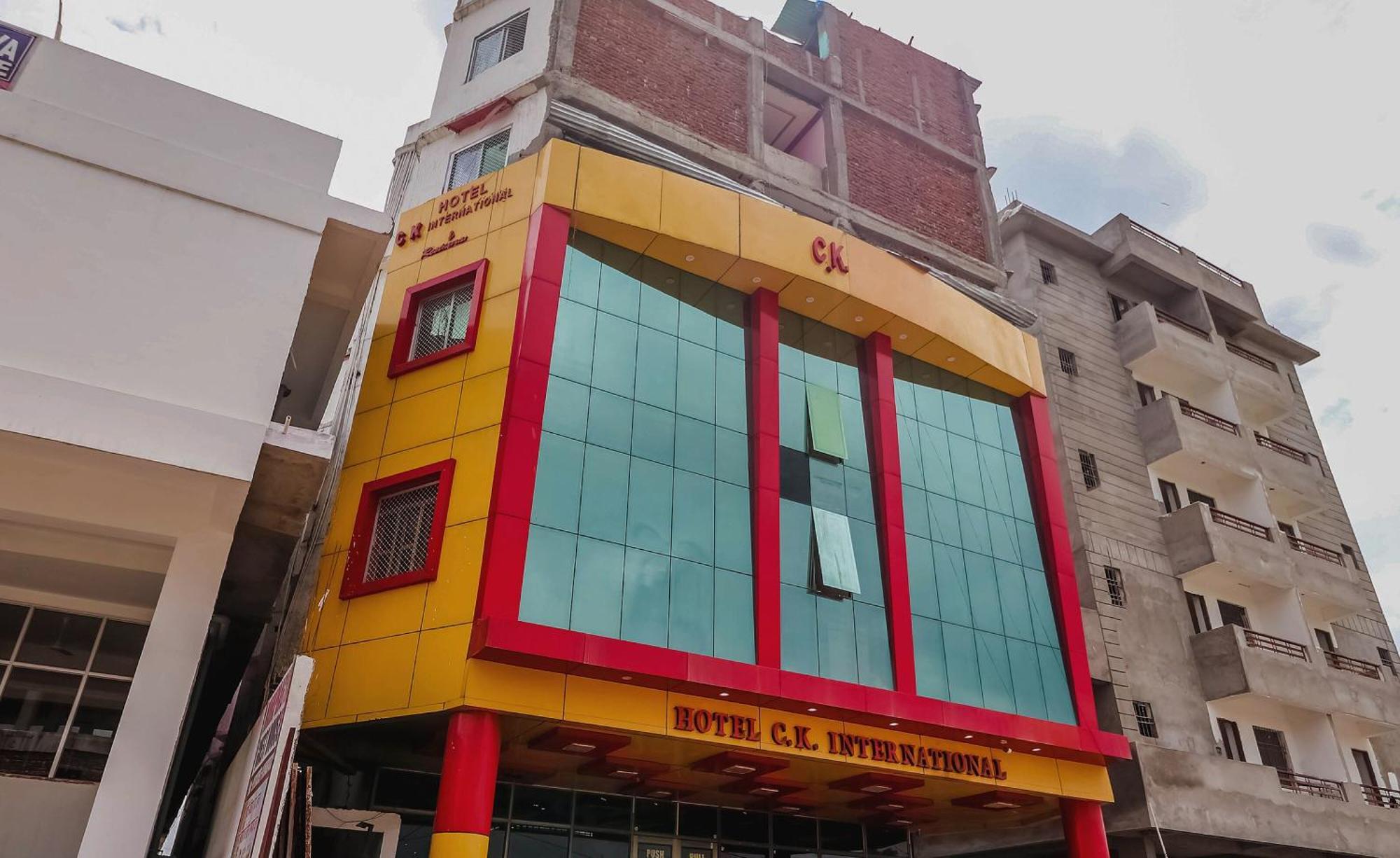 Hotel O C K International Bodh Gaya Exterior photo