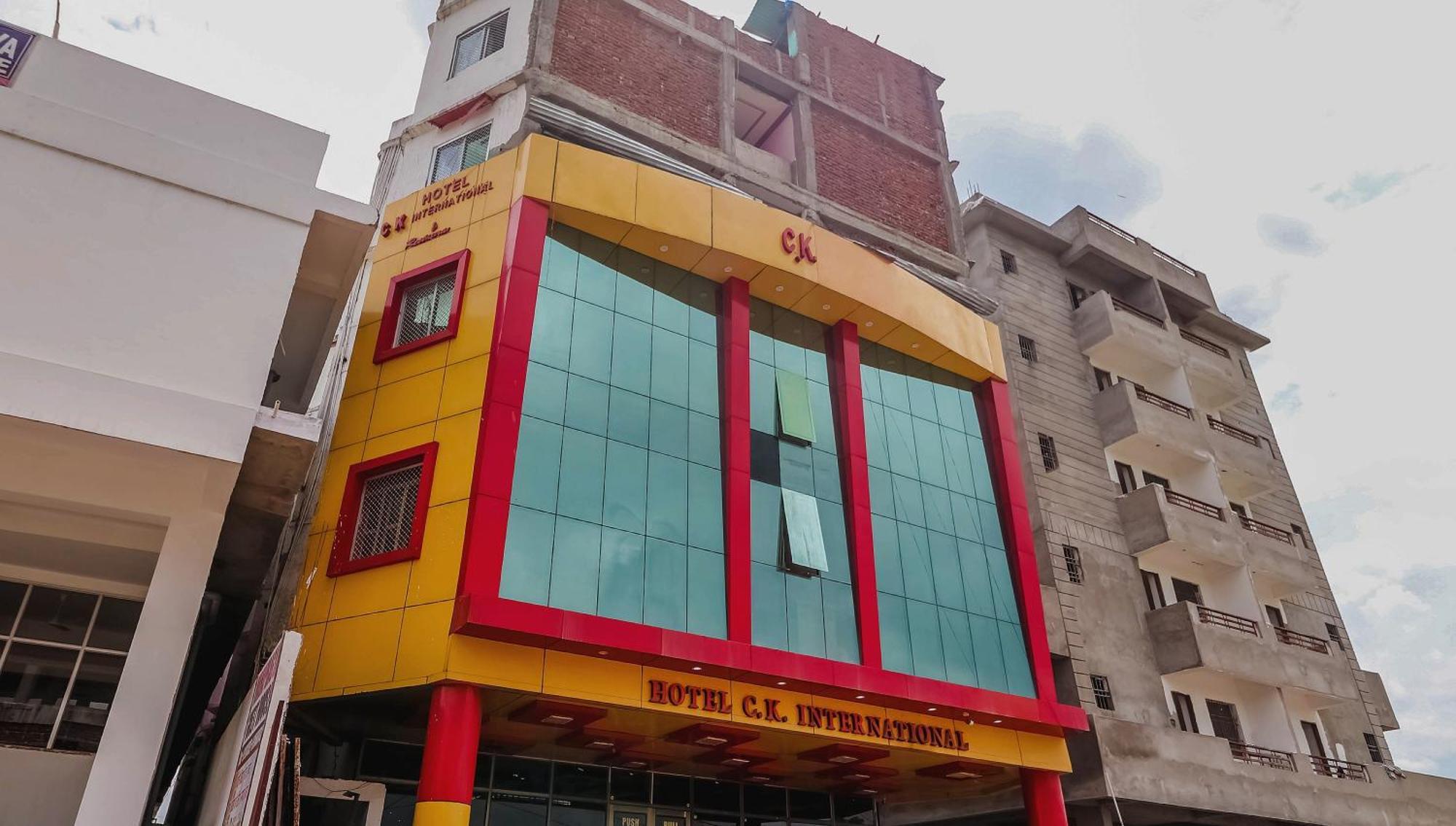 Hotel O C K International Bodh Gaya Exterior photo