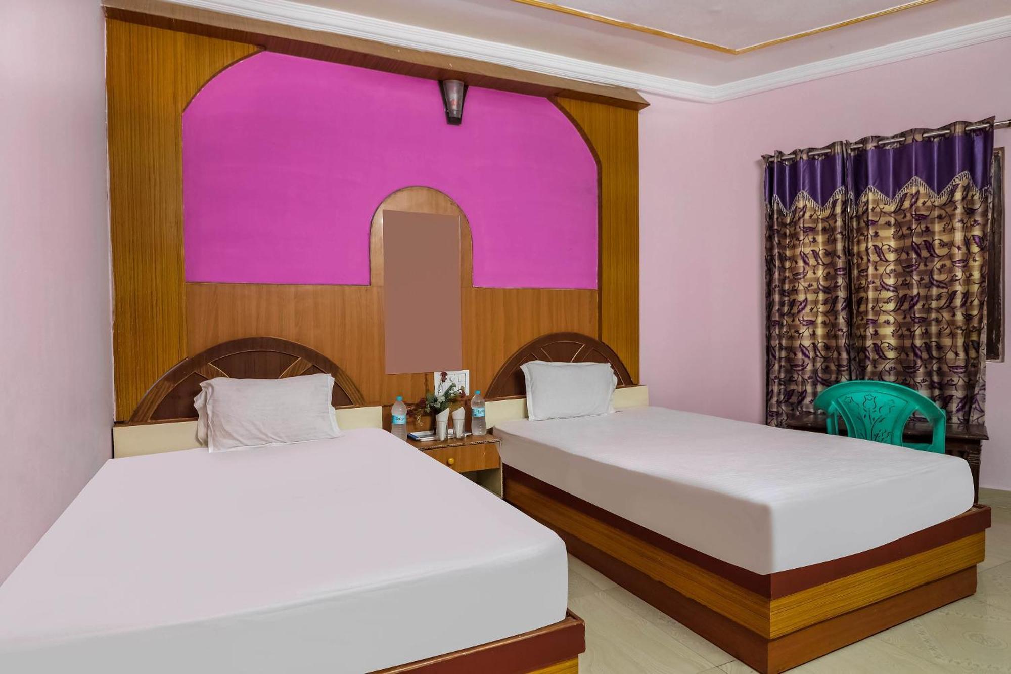 Hotel O C K International Bodh Gaya Exterior photo